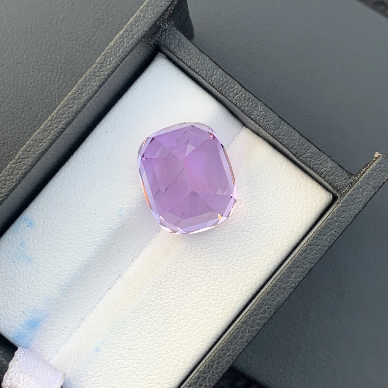 18.75ct Natural Unheated Purple Kunzite Cushion Shape Loose Gemstone from Afghanistan — view 13